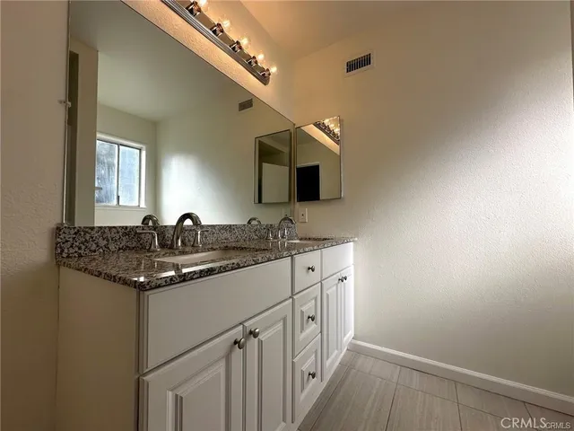 $3,000 | 44204 Foxton Avenue, Lancaster, CA 93535