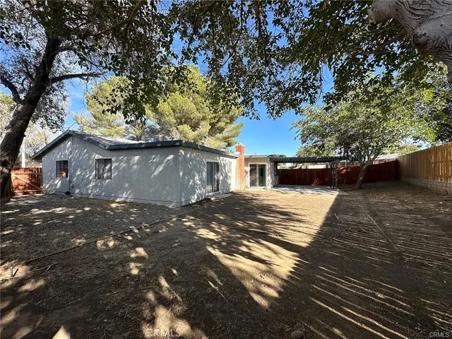 $3,000 | 44204 Foxton Avenue, Lancaster, CA 93535