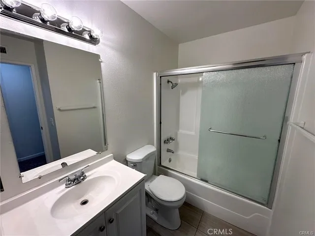 $3,000 | 44204 Foxton Avenue, Lancaster, CA 93535