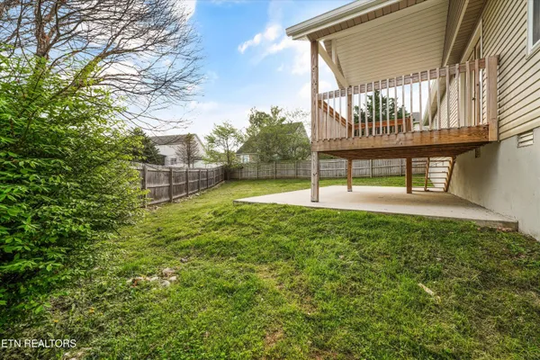 $354,900 | 8431 Gardenside Lane, Powell, TN 37849