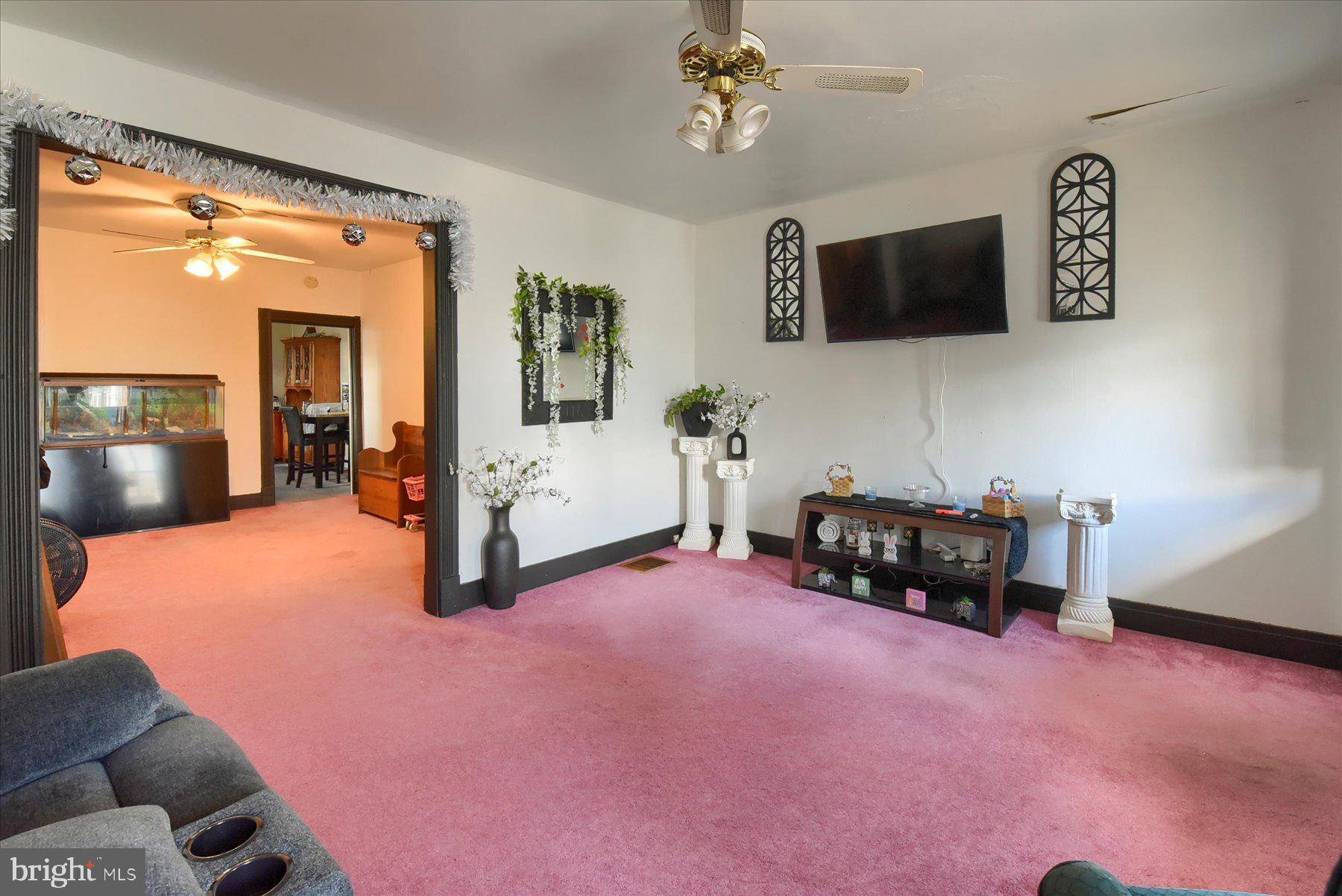 357 North 3rd Street Lebanon, PA 17046 - Photo 4 of 17
