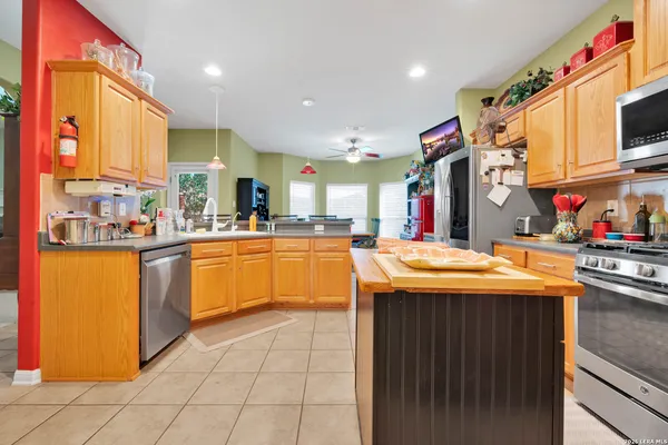 $530,000 | 9215 Tay Drive, Helotes, TX 78023