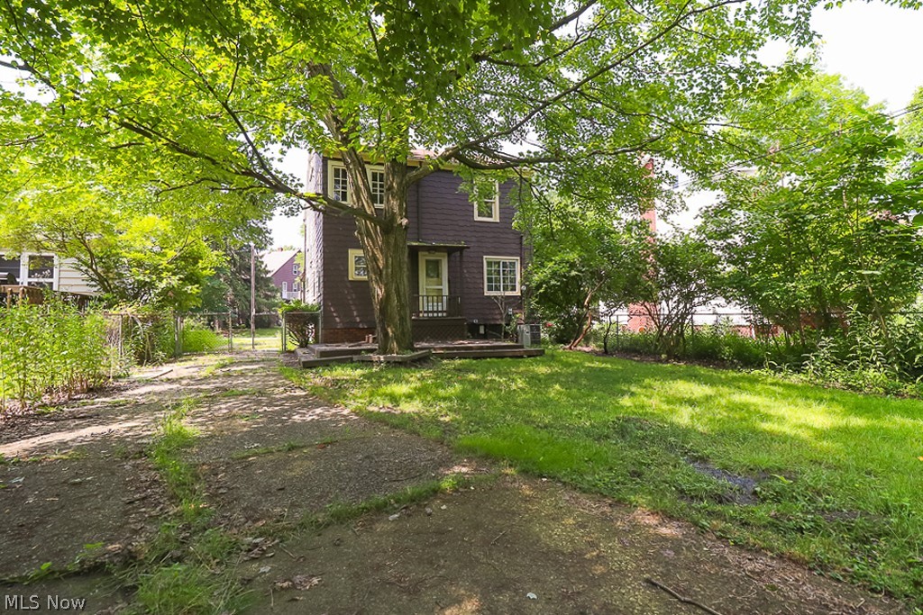1175 Pomona Road Cleveland Heights, OH 44121 - Photo 32 of 34