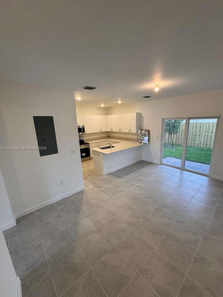 2721 Southeast 26th Road, Unit 2721 Homestead, FL 33035 - Photo 17 of 59 Living room