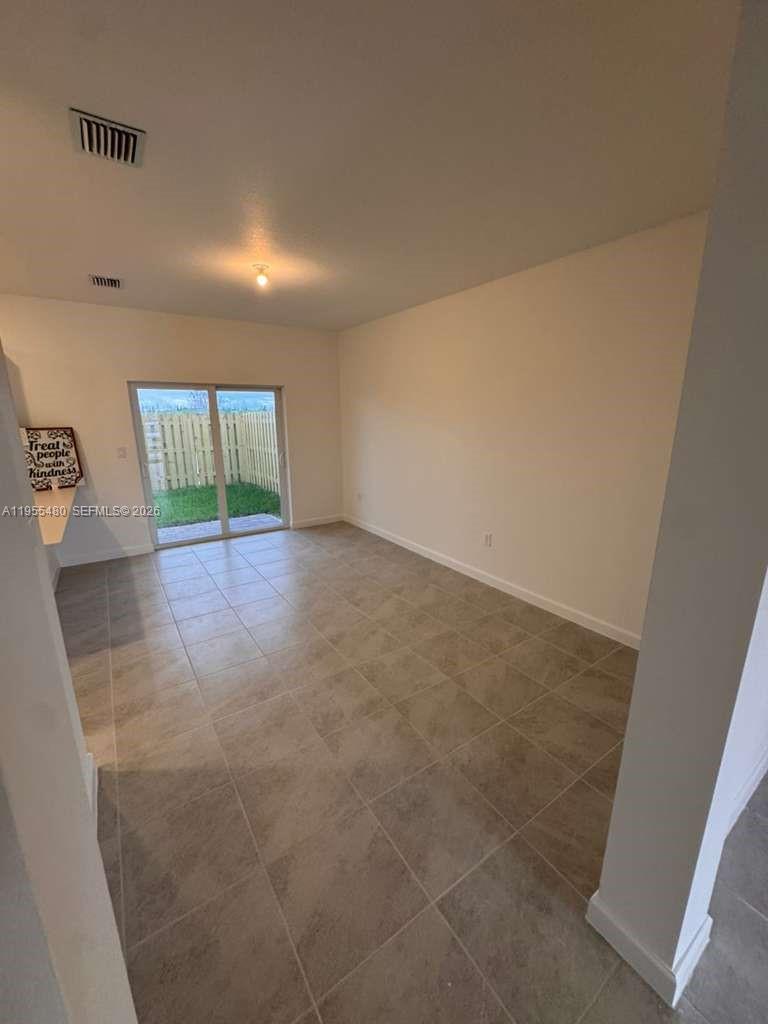 2721 Southeast 26th Road, Unit 2721 Homestead, FL 33035 - Photo 23 of 59 Livingroom View
