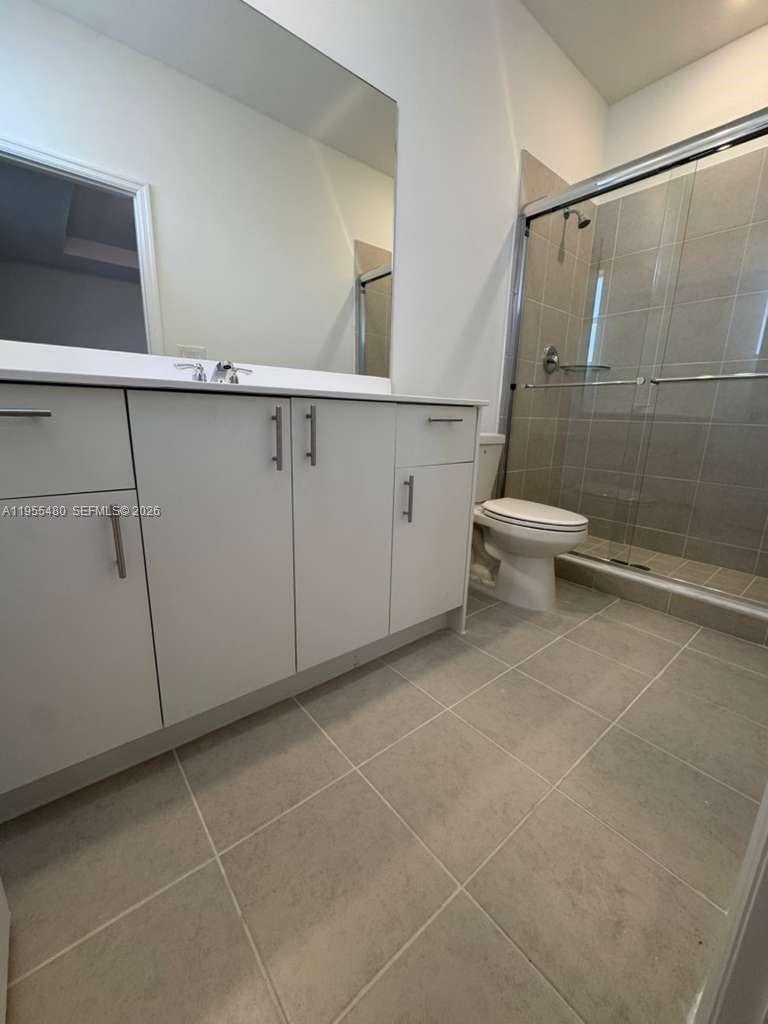 2721 Southeast 26th Road, Unit 2721 Homestead, FL 33035 - Photo 36 of 55 Master Bathroom 2 Sinks