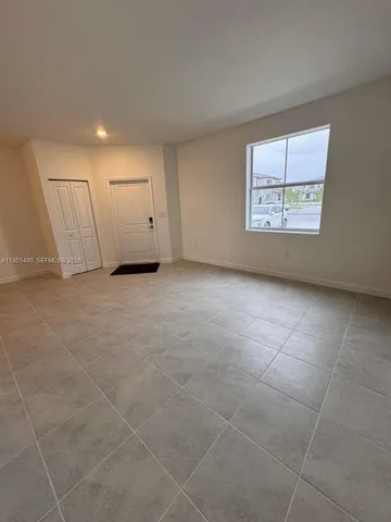 $2,700 | 2721 Southeast 26th Road, Unit 2721, Homestead, FL 33035