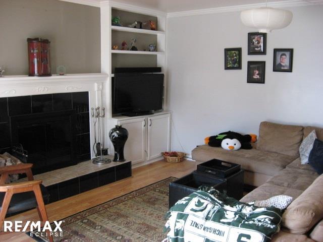 31415 Richert Street Fraser, MI 48026 - Photo 5 of 13 31316853-4.JPG