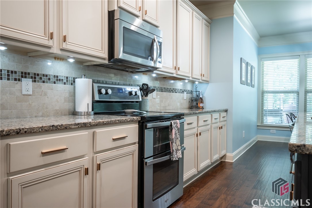 4051 Whitlow Ridge Drive Bishop, GA 30621 - Photo 9 of 75
