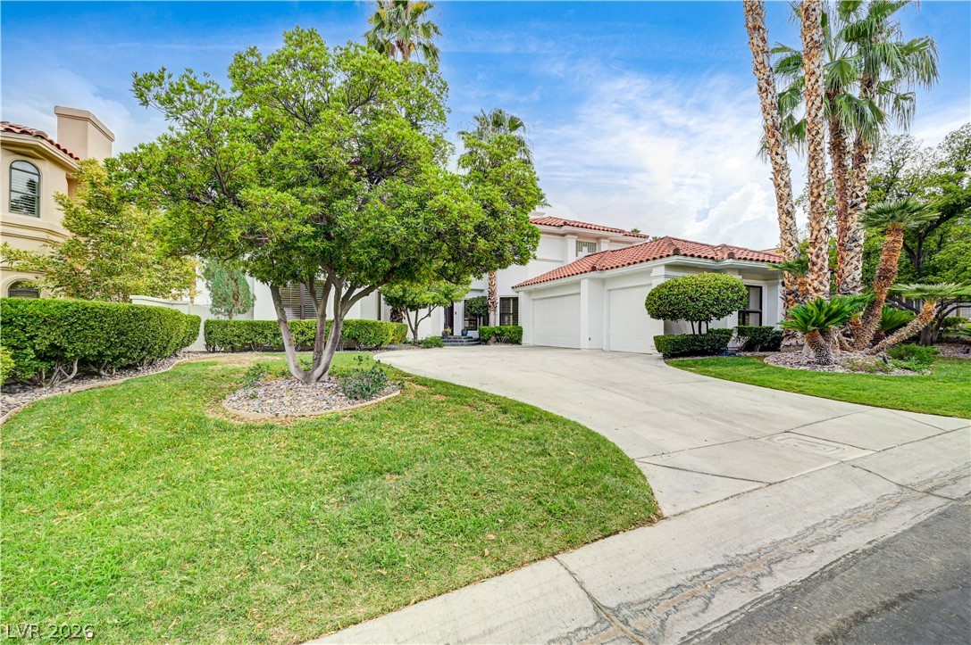 8901 Robinson Ridge Drive Las Vegas, NV 89117 - Photo 5 of 94
