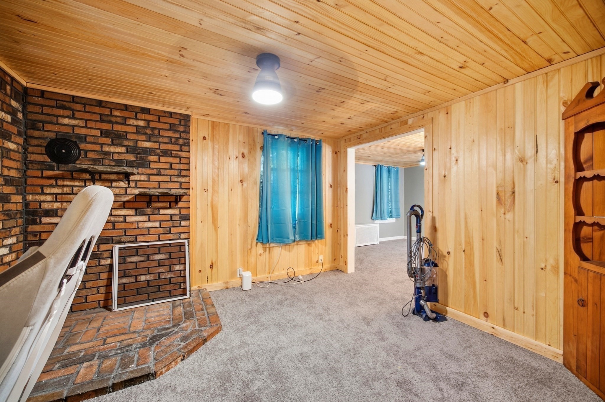 333 Nottingham Street Springfield, MA 01104 - Photo 12 of 16 Gallery Image 12