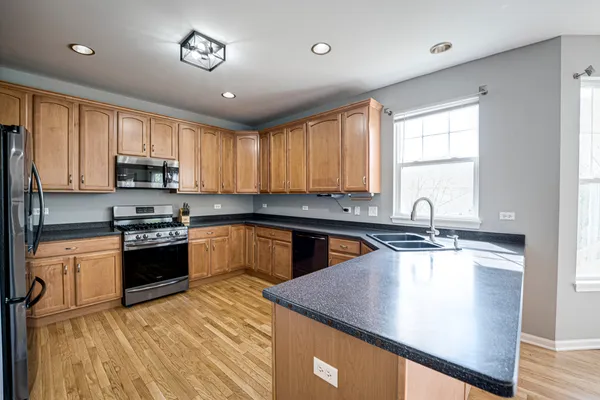 $624,900 | 26615 Silverleaf Drive, Plainfield, IL 60585