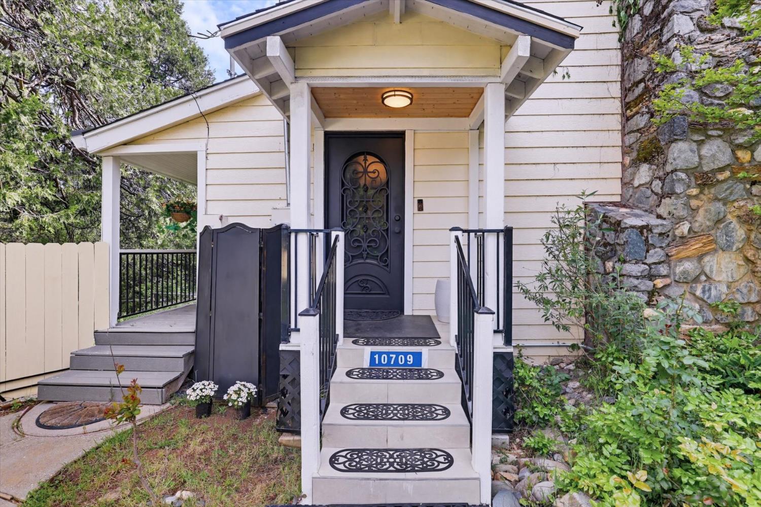 749 Gold Flat Road Nevada City, CA 95959 - Photo 10 of 60