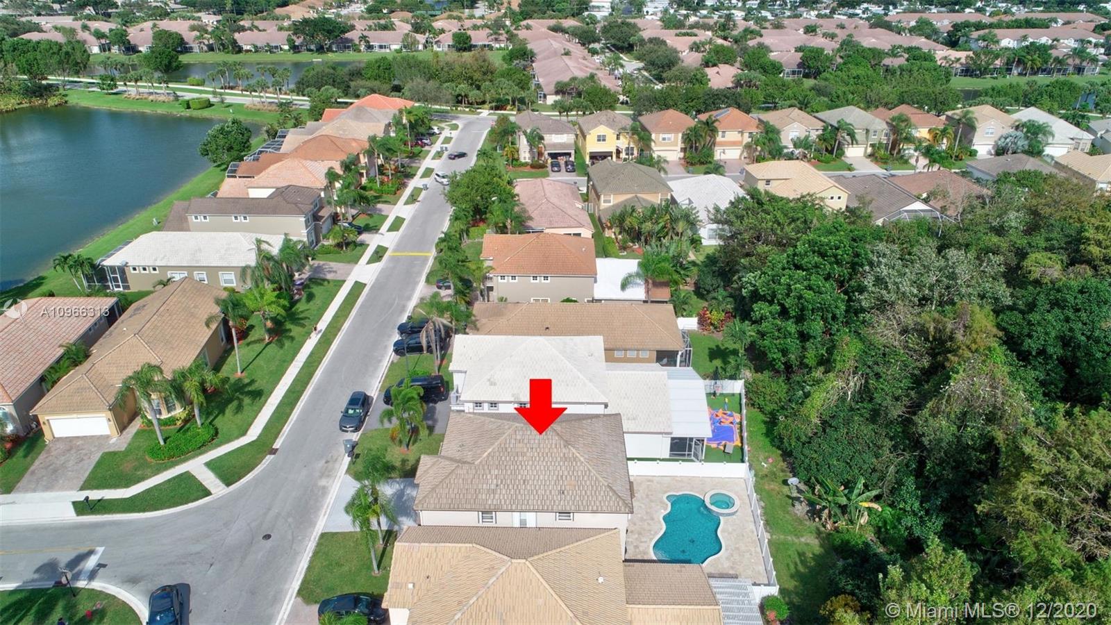 21244 Vía Fiore Boca Raton, FL 33433 - Photo 11 of 59 Gallery Image 11
