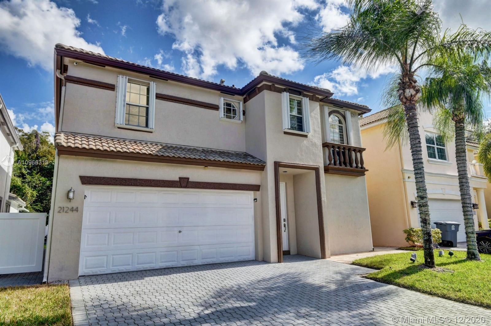 21244 Vía Fiore Boca Raton, FL 33433 - Photo 14 of 59 Gallery Image 14
