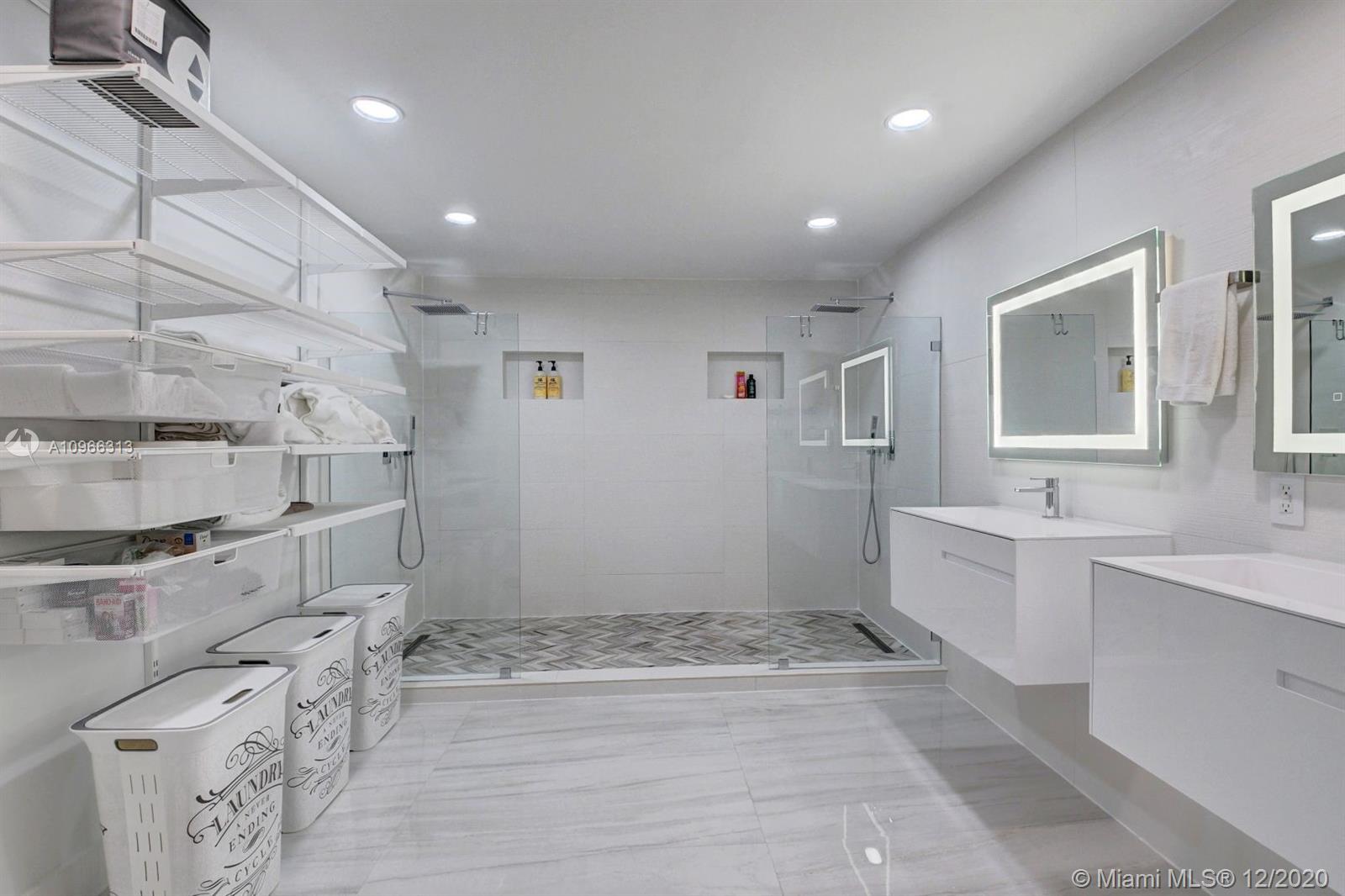 21244 Vía Fiore Boca Raton, FL 33433 - Photo 39 of 59 Gallery Image 39