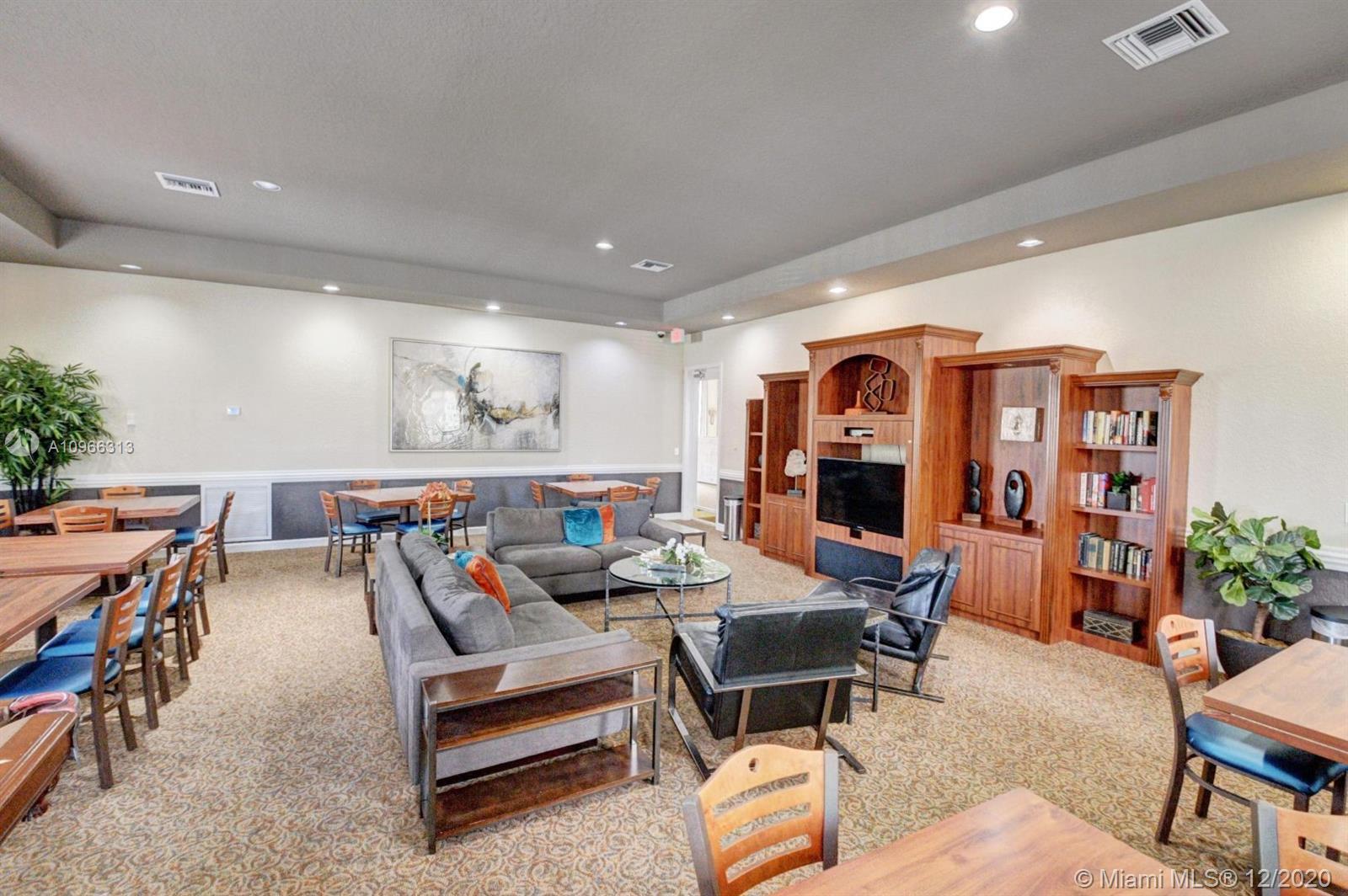 21244 Vía Fiore Boca Raton, FL 33433 - Photo 54 of 59 Gallery Image 54
