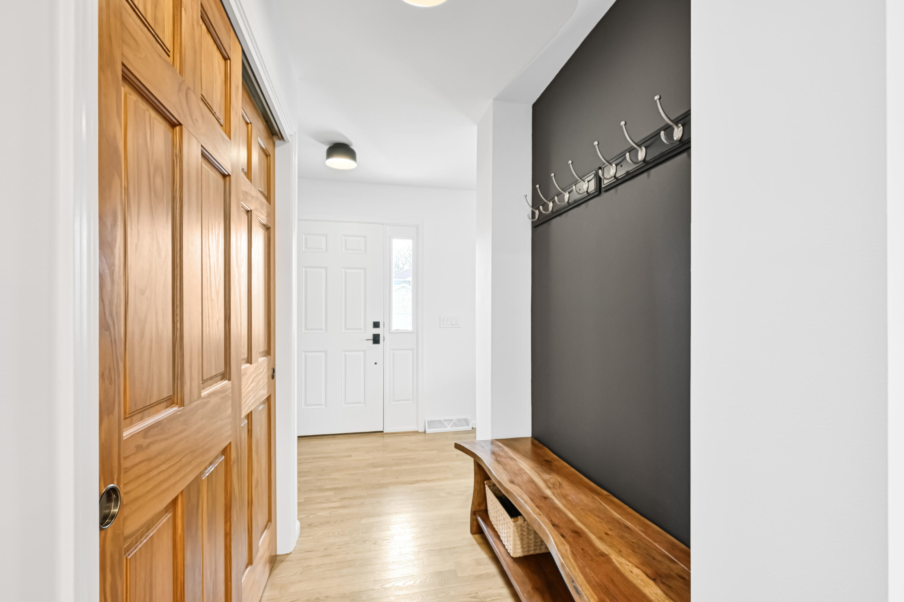 9902 Talons Way Madison, WI 53593 - Photo 9 of 44 DSC_ (9)