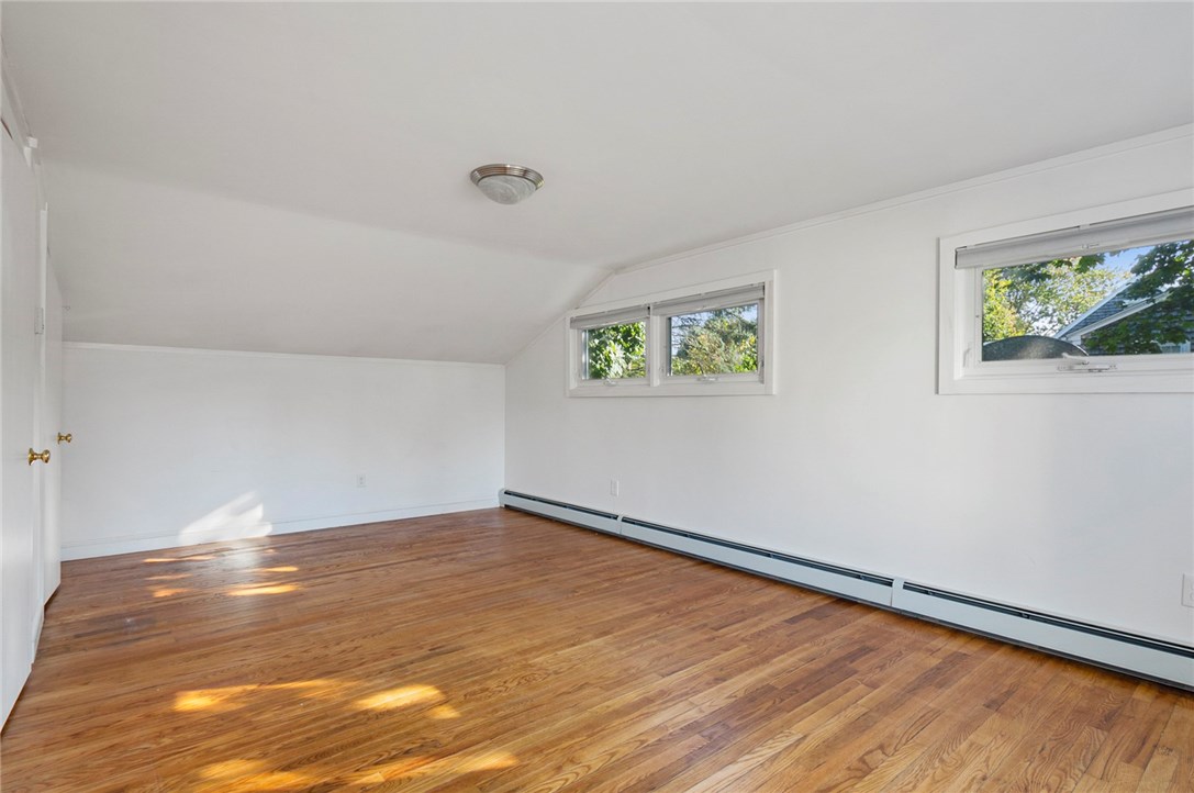 609 Point Judith Road Narragansett, RI 02882 - Photo 11 of 19