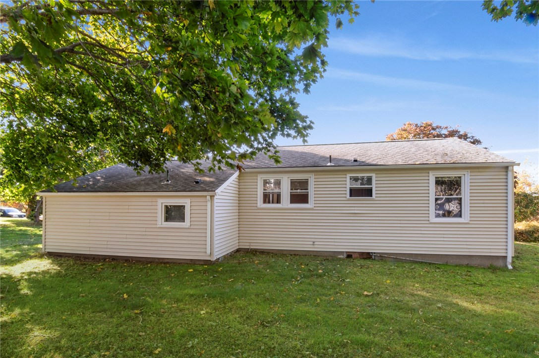 609 Point Judith Road Narragansett, RI 02882 - Photo 16 of 19