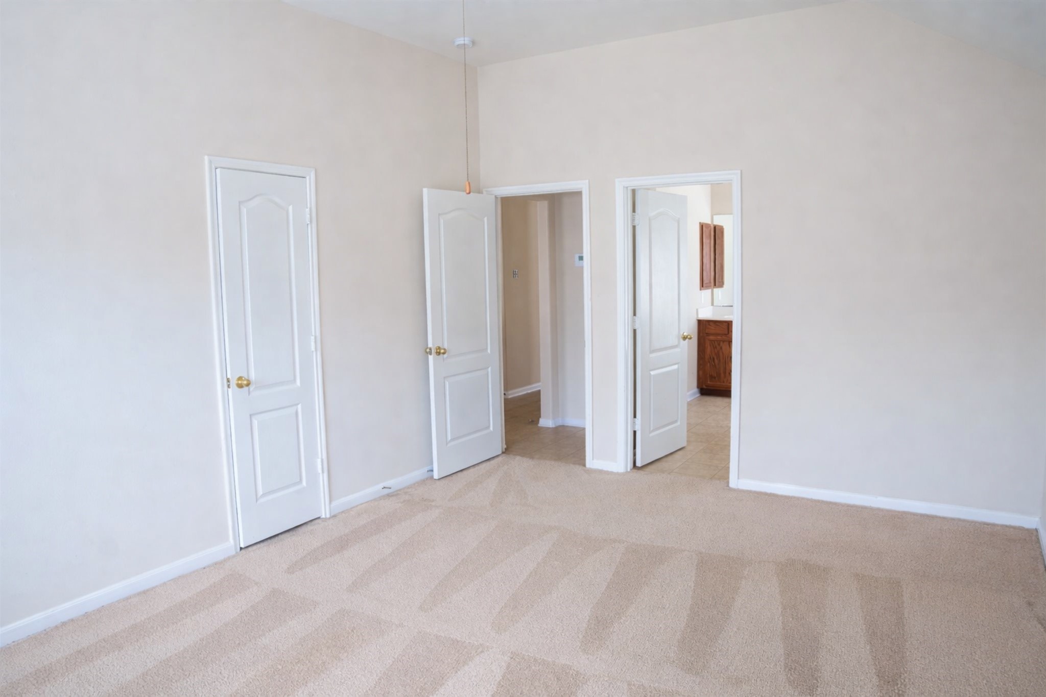 8515 Clarkman Ridge Lane Cypress, TX 77433 - Photo 12 of 20 Primary Bedroom