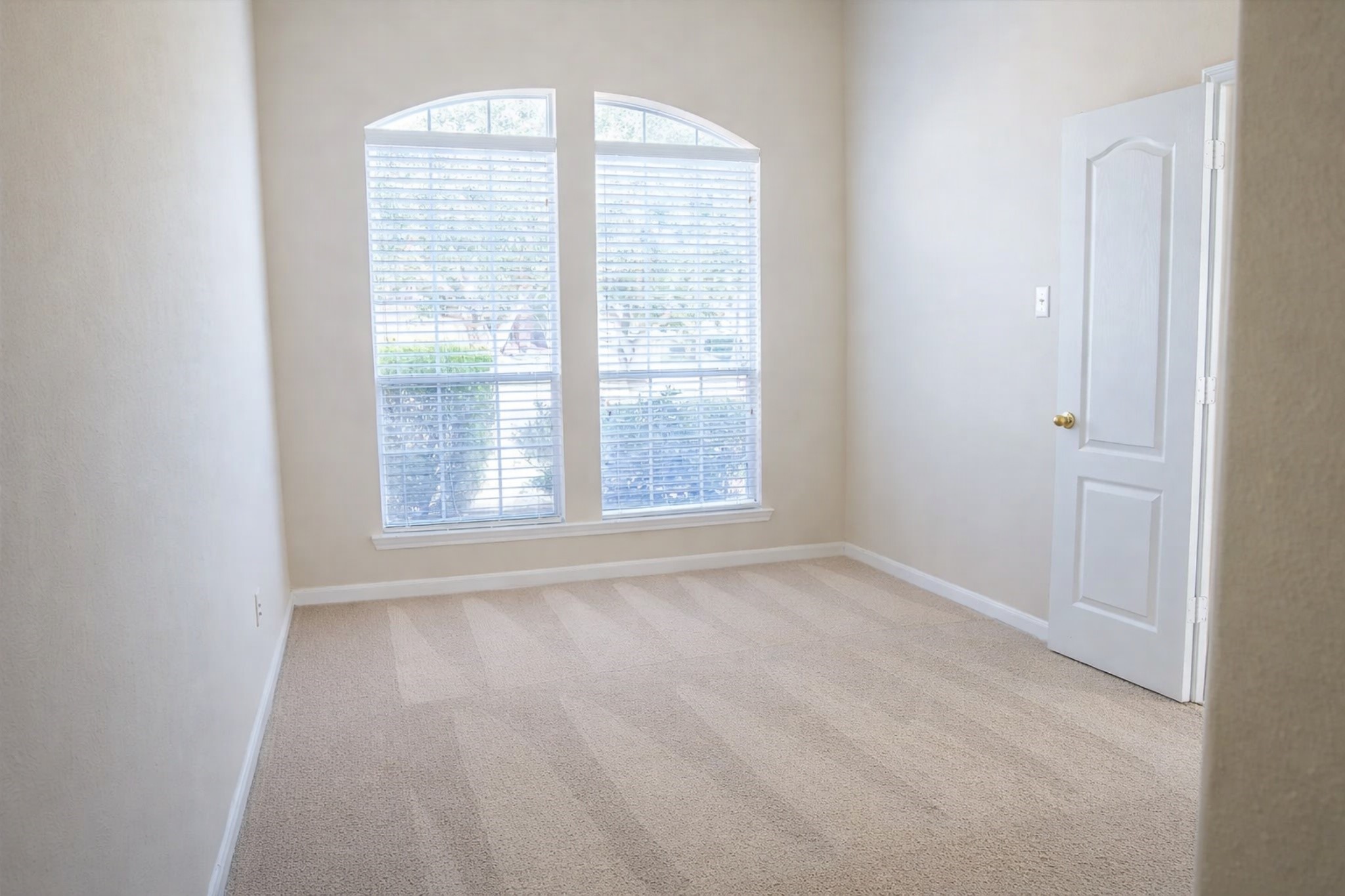 8515 Clarkman Ridge Lane Cypress, TX 77433 - Photo 5 of 20 Office/ fourth bedroom
