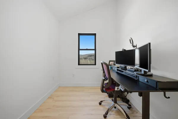 $899,000 | 1269 Howard Hill Road, Andover, VT 05143