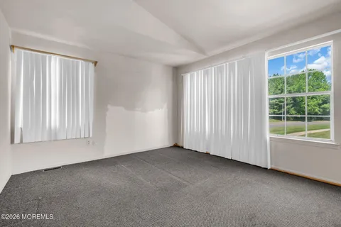 $399,000 | 2 Stirrup Court, Tinton Falls, NJ 07753