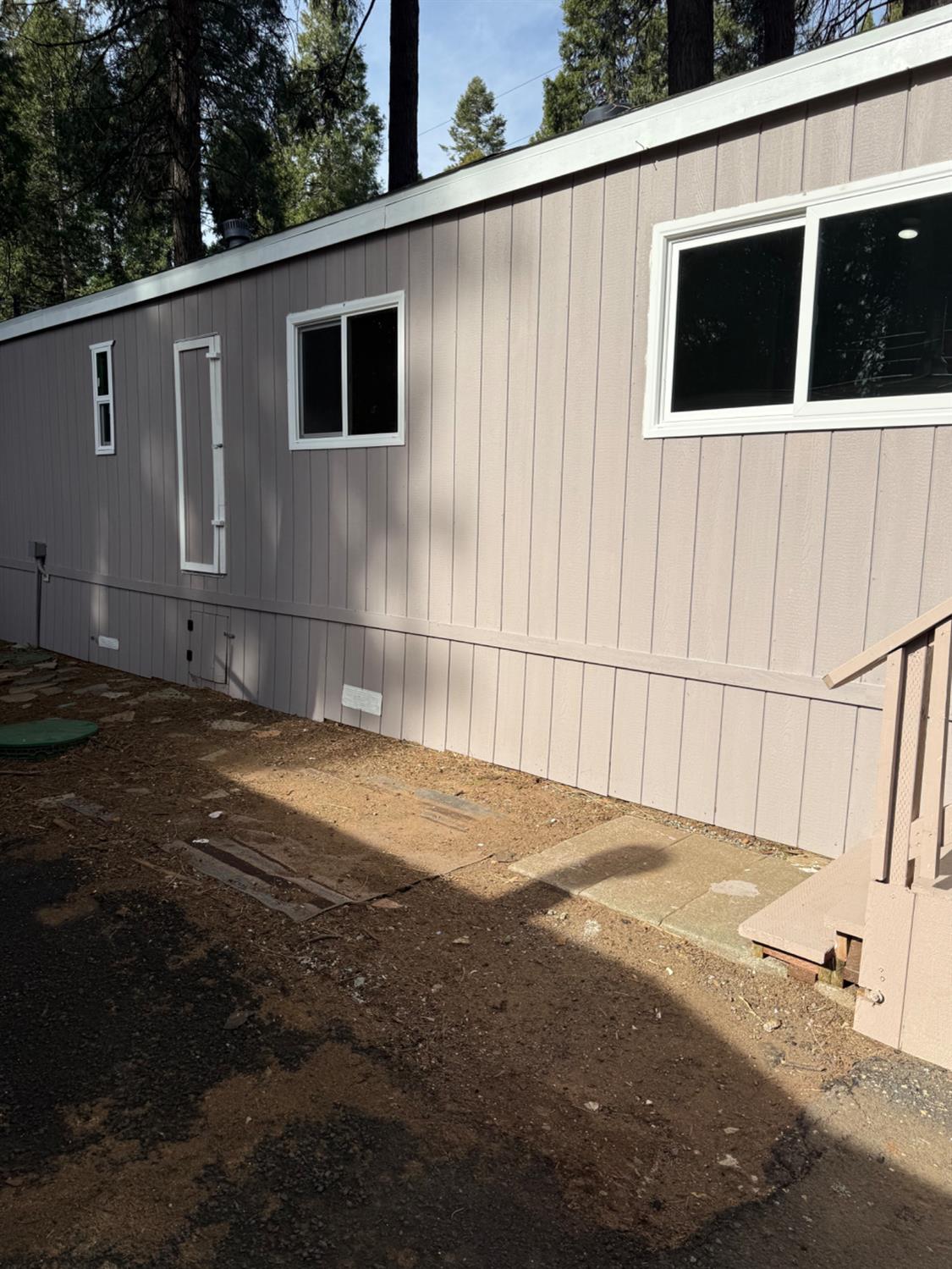 6060 Pony Express Trail, Unit 18 Pollock Pines, CA 95726 - Photo 4 of 17 a backyard of a house