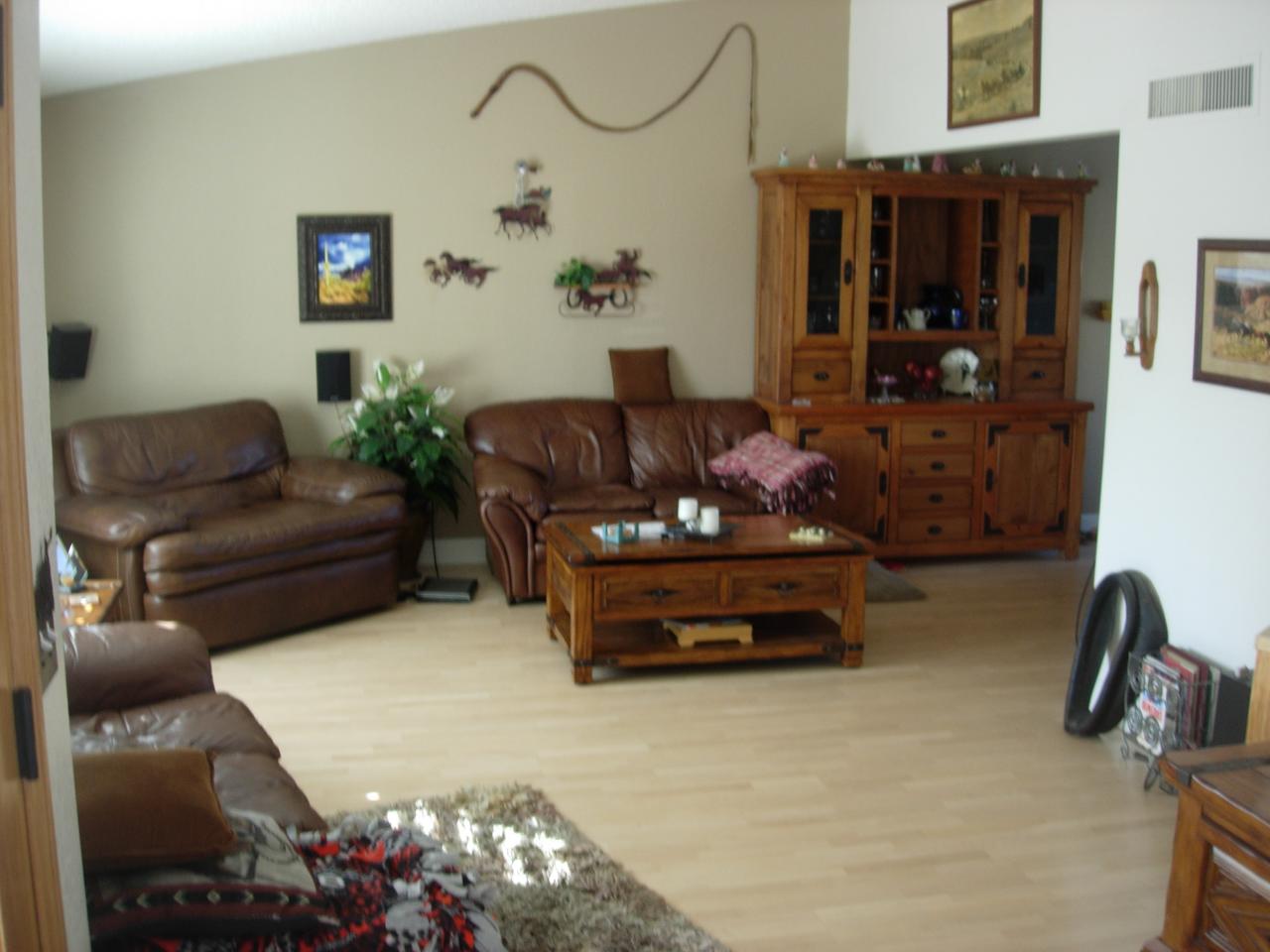 2102 East Redfield Road Phoenix, AZ 85022 - Photo 5 of 23 4