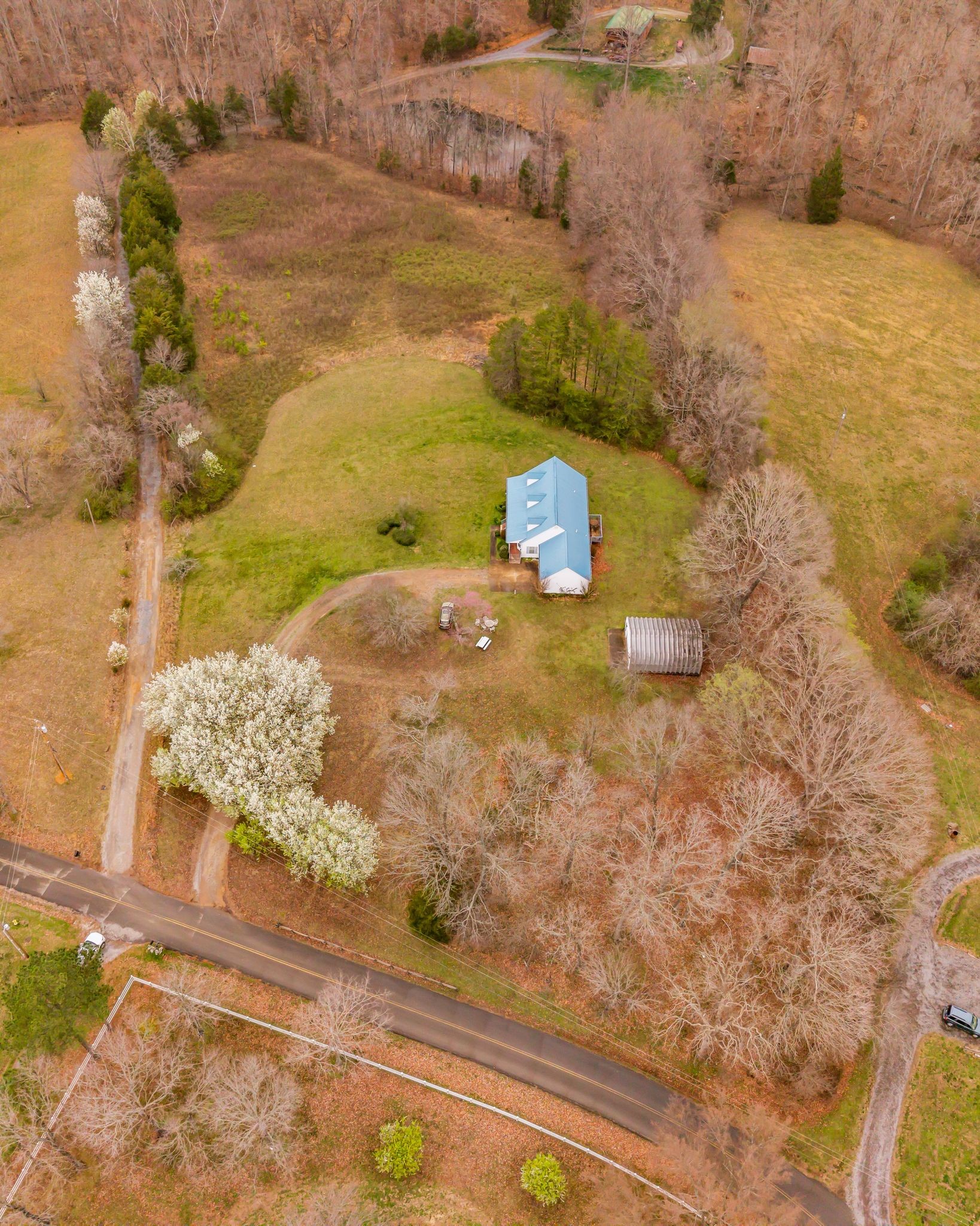 688 Richardson Cemetery Road White Bluff, TN 37187 - Photo 9 of 47