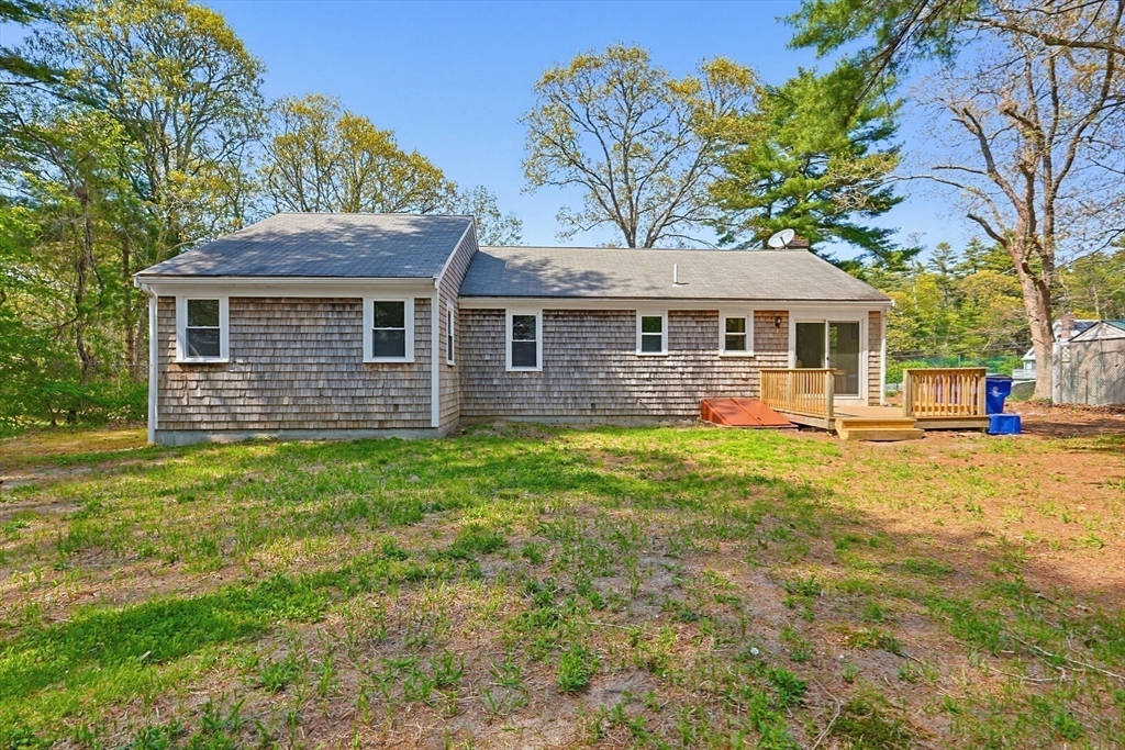9 Scraggy Neck Rd Extension Bourne, MA 02534 - Photo 38 of 42