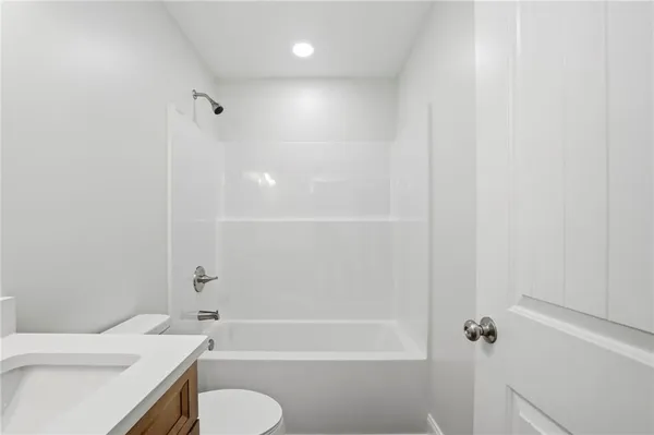 $304,900 | 223 Jon Court, Chatsworth, GA 30705