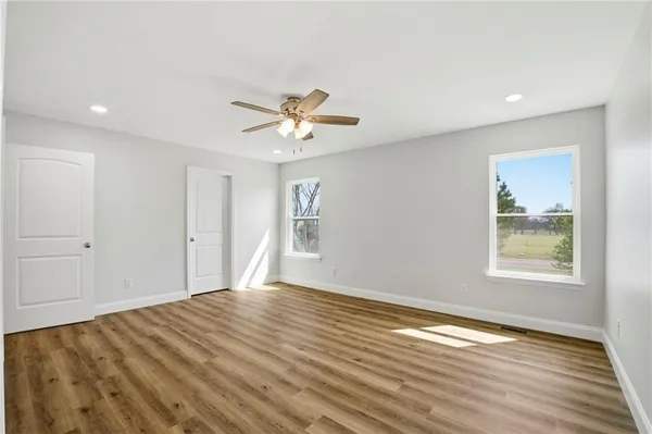 $304,900 | 223 Jon Court, Chatsworth, GA 30705