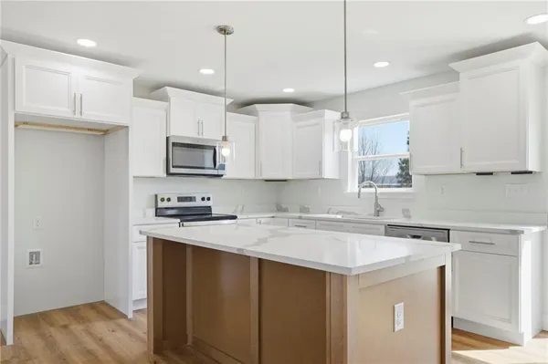 $304,900 | 223 Jon Court, Chatsworth, GA 30705