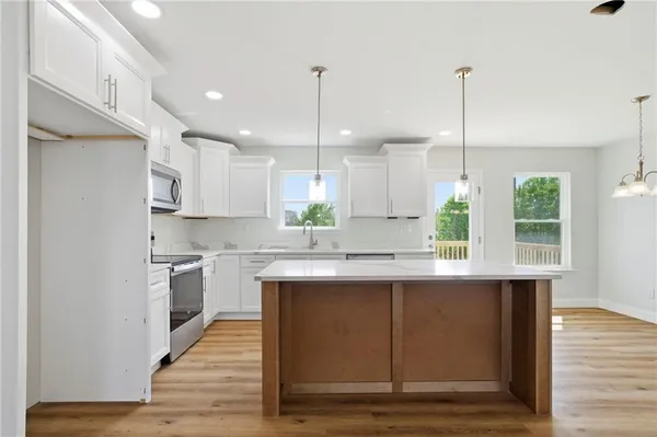 $304,900 | 223 Jon Court, Chatsworth, GA 30705