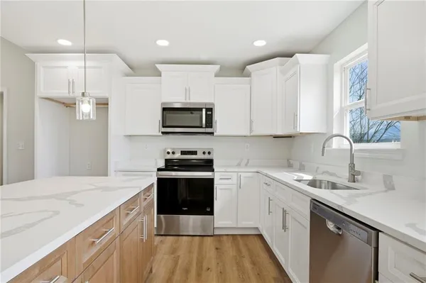 $304,900 | 223 Jon Court, Chatsworth, GA 30705