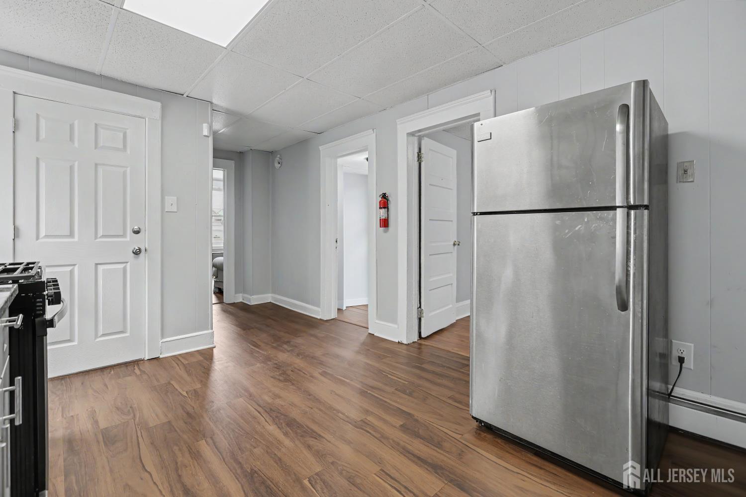 738 Edgar Road Elizabeth, NJ 07202 - Photo 11 of 23
