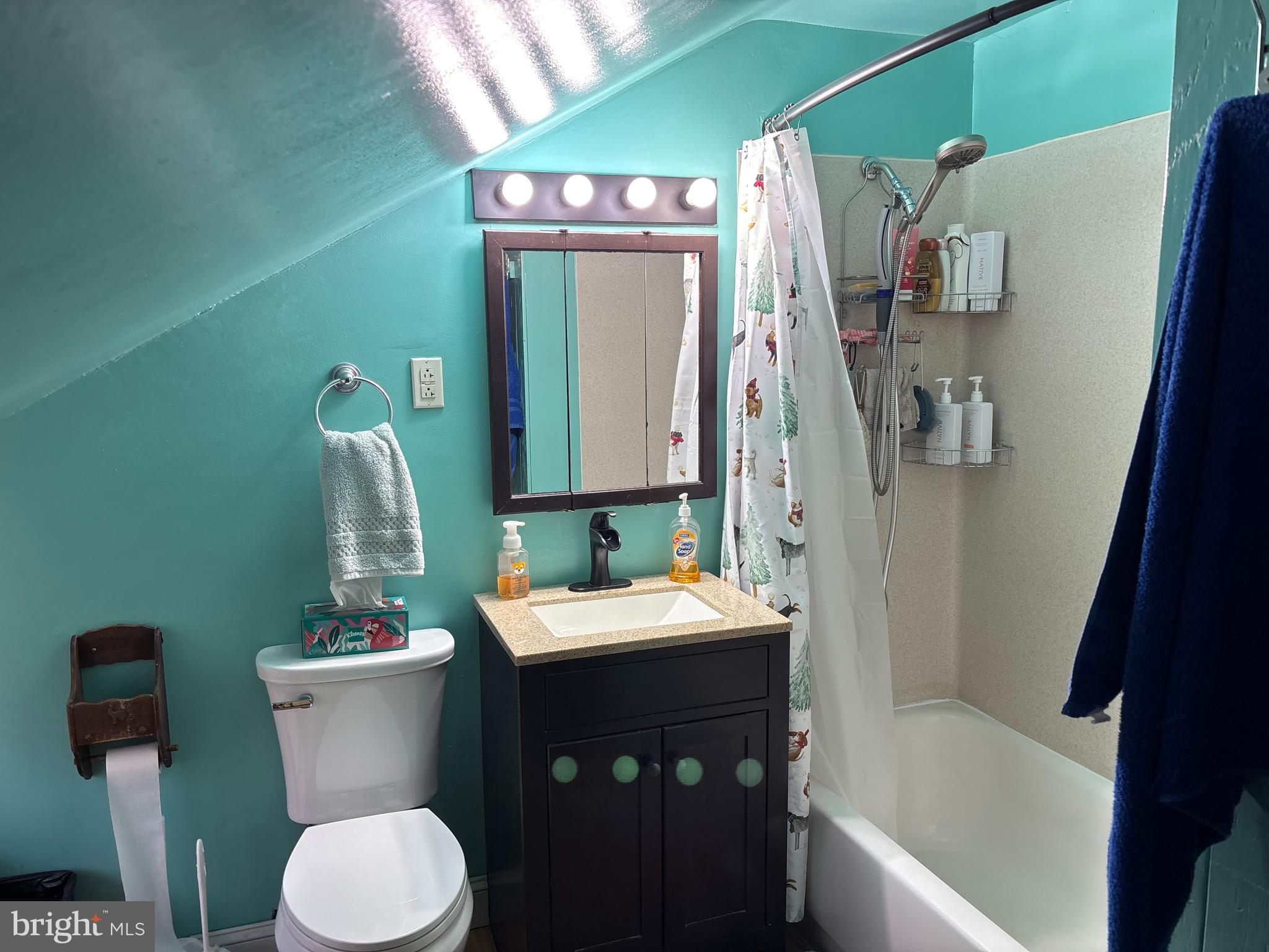 60 Inland Road Levittown, PA 19057 - Photo 27 of 32 a bathroom with a sink a toilet and shower