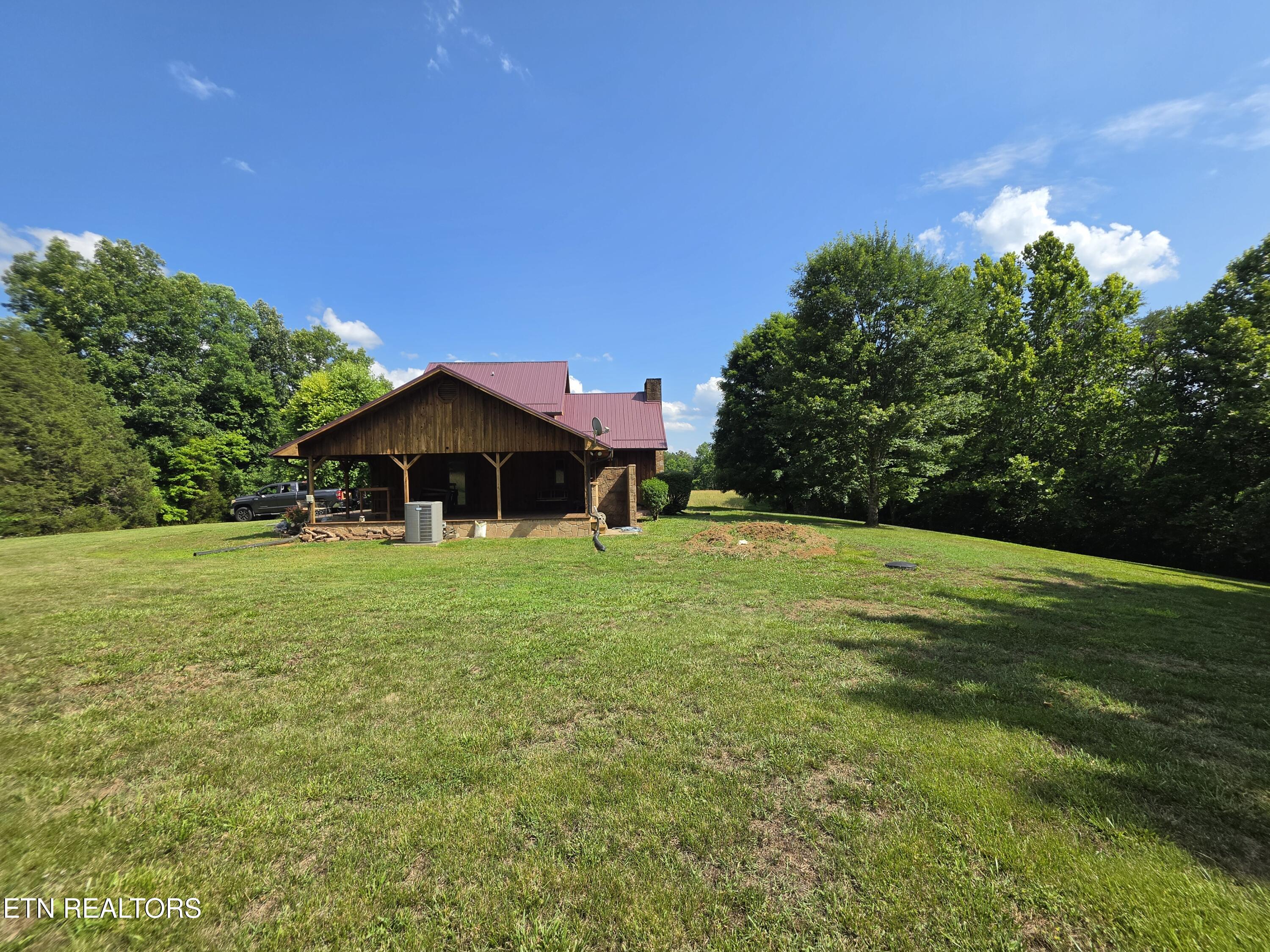 264 Carlos Road Sneedville, TN 37869 - Photo 12 of 58 20260611_162307