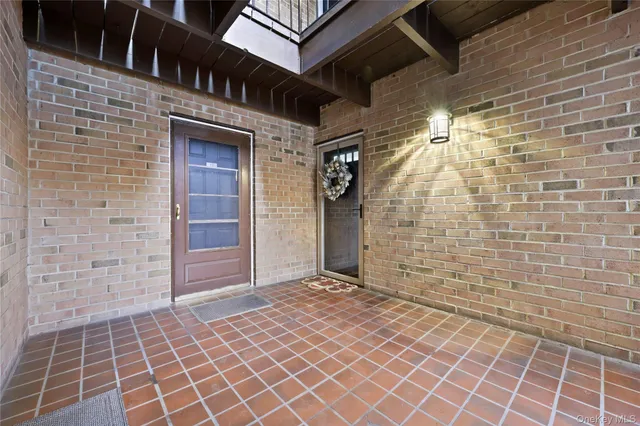 $2,800 | 330 South Central Avenue, Unit F3, Scarsdale, NY 10583