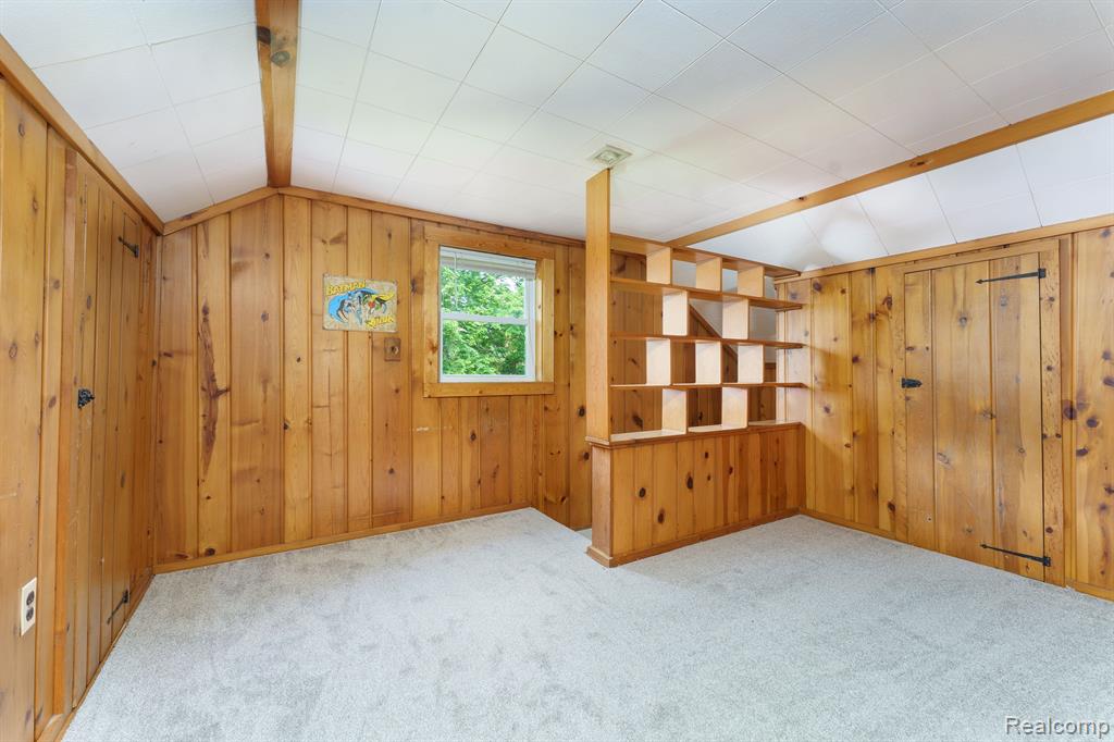 8953 Oak Grove Road Howell, MI 48855 - Photo 23 of 34