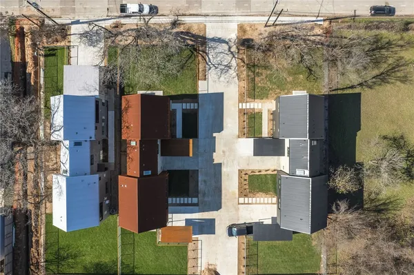 $4,200 | 915 Tillery Street, Unit B, Austin, TX 78702