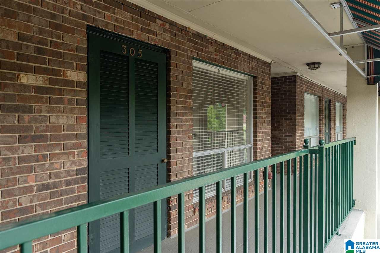 55 Hanover Circle, Unit 305 Birmingham, AL 35205 - Photo 2 of 33