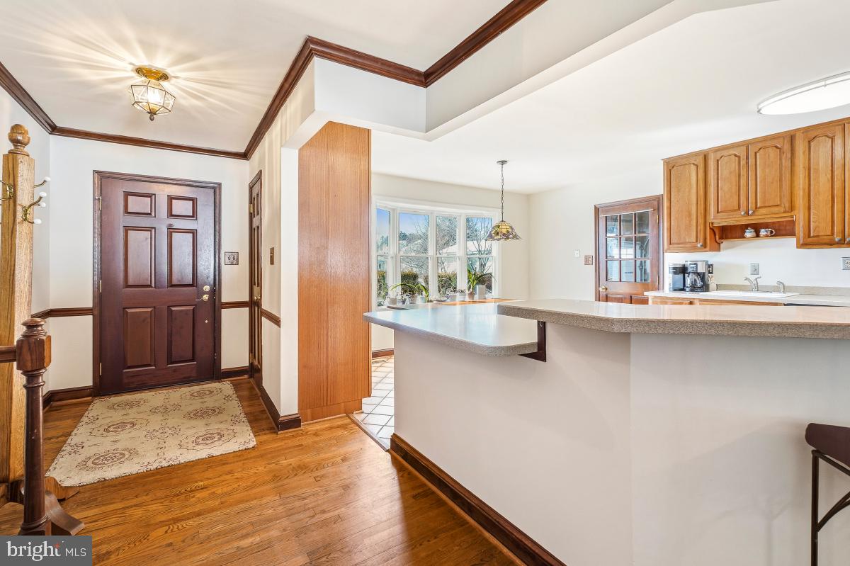 24357 Flamingo Terrace Gaithersburg, MD 20882 - Photo 7 of 40 Entry