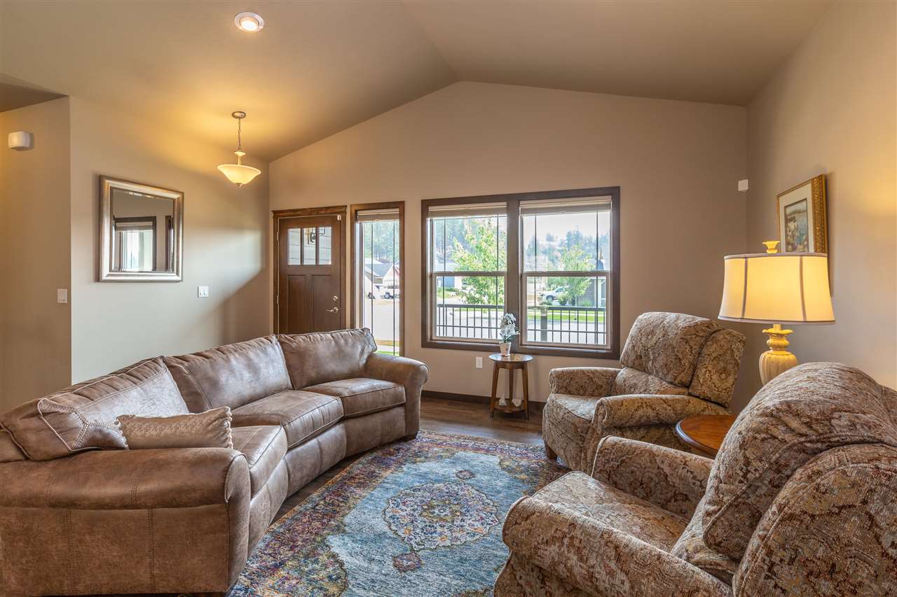13215 North Addison Street Spokane, WA 99208 - Photo 3 of 20