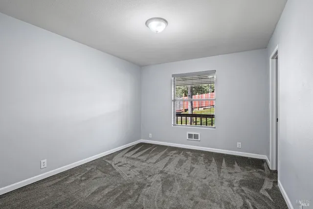 $395,000 | 23929 Nutmeg Place, Willits, CA 95490