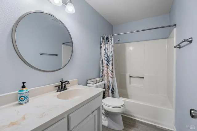 $395,000 | 23929 Nutmeg Place, Willits, CA 95490