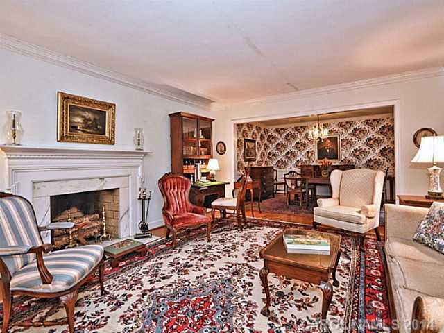 3047 Ferncliff Road Charlotte, NC 28211 - Photo 2 of 16