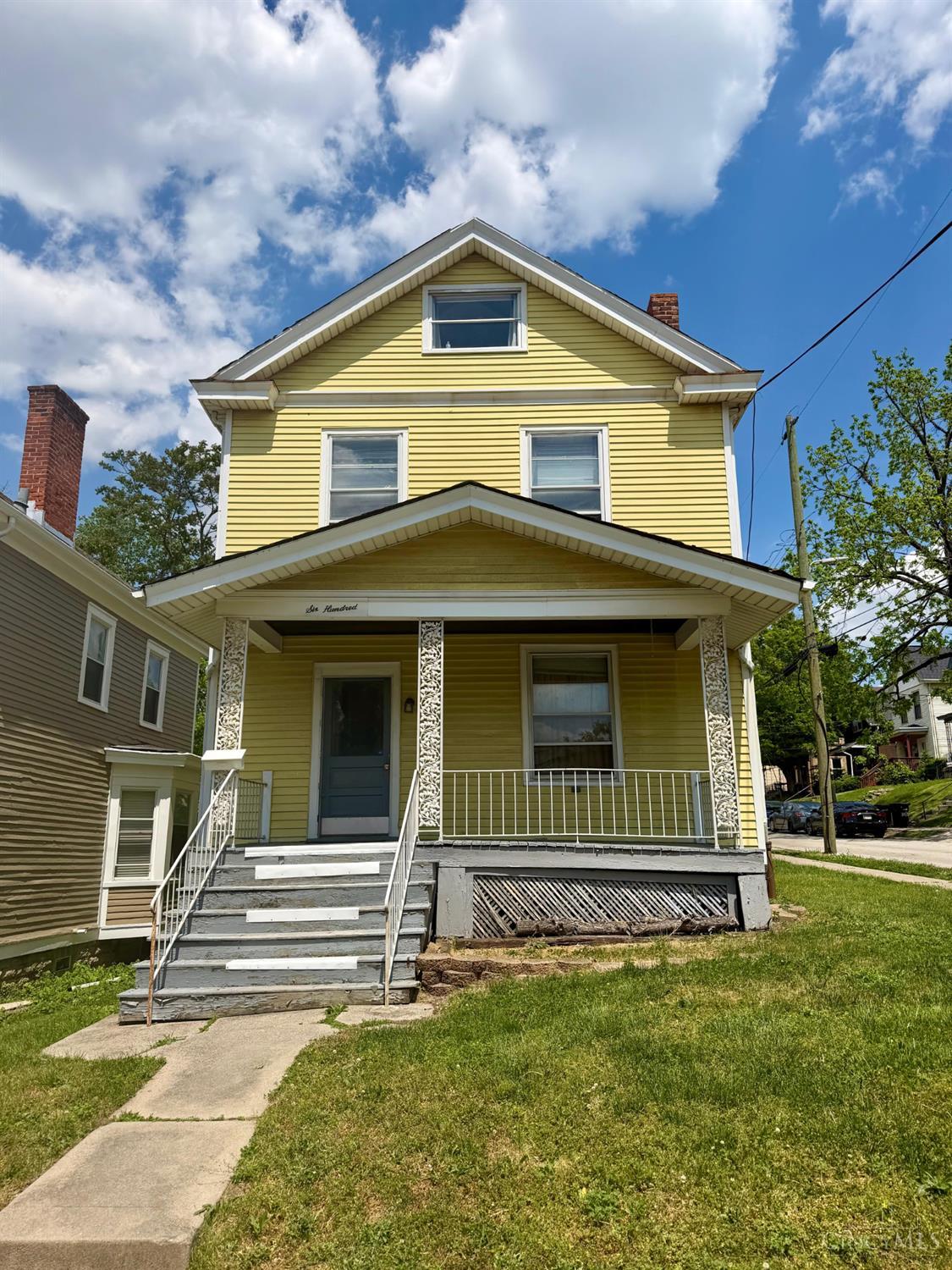 600 Riddle Road Cincinnati, OH 45220 - Photo 2 of 2